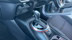 Nissan Juke 1.0 DiG-T N-Connecta 5dr DCT Petrol Hatchback